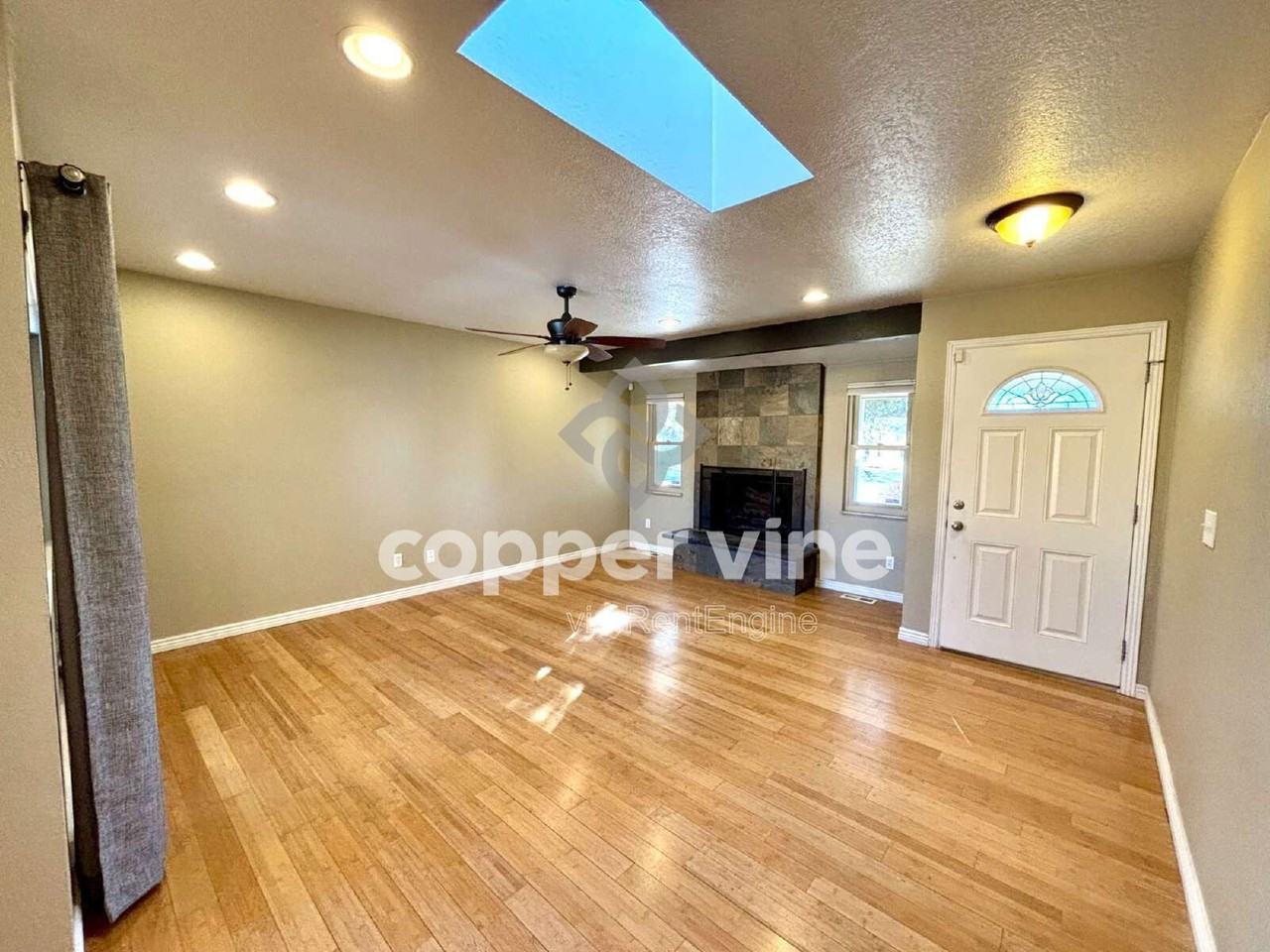 13145 Hazel Ct - Photo 3 of 25