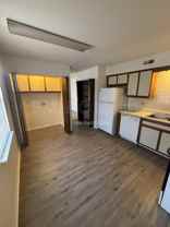 1008 Ne Lindsay Ave #D - Photo 1 of 1