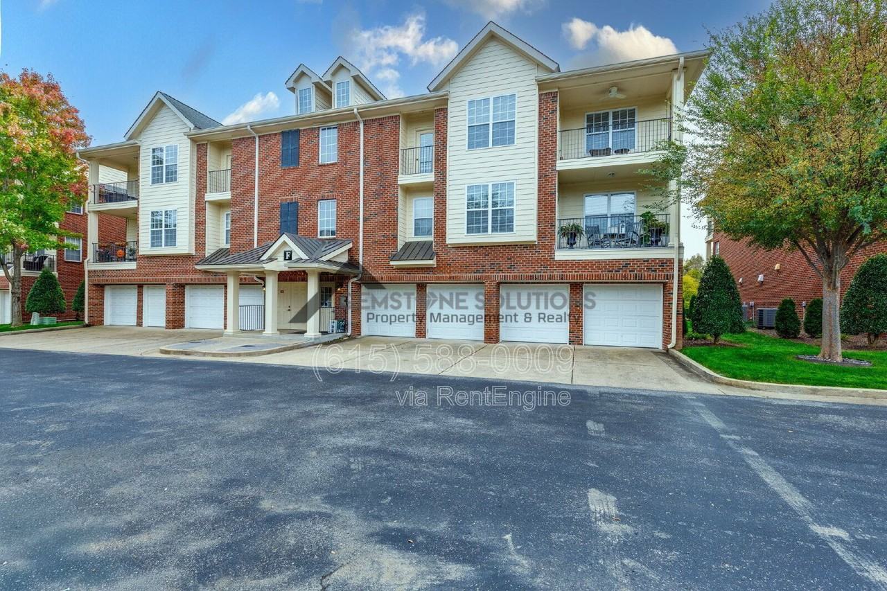 3201 Aspen Grove Dr #F9