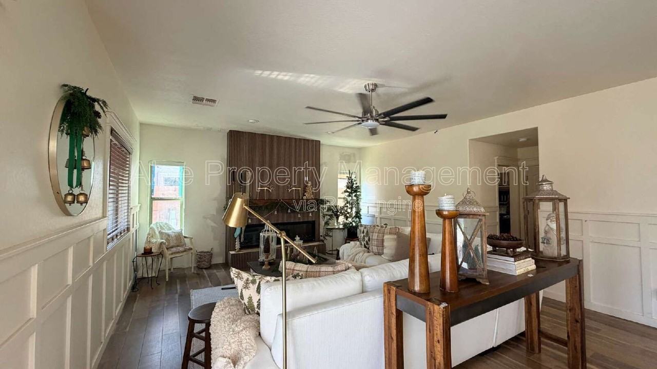 45105 W Horse Mesa Rd - Photo 6 of 33