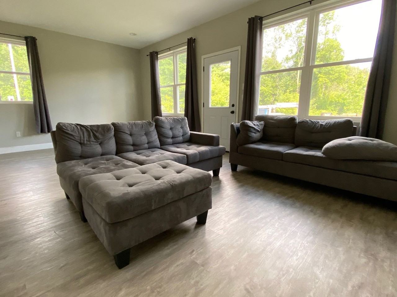 902 Dryden Rd - Photo 4 of 8