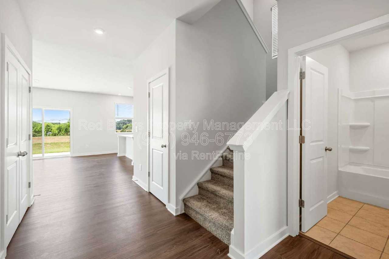 2160 Blue Sky Meadows Dr - Photo 4 of 30