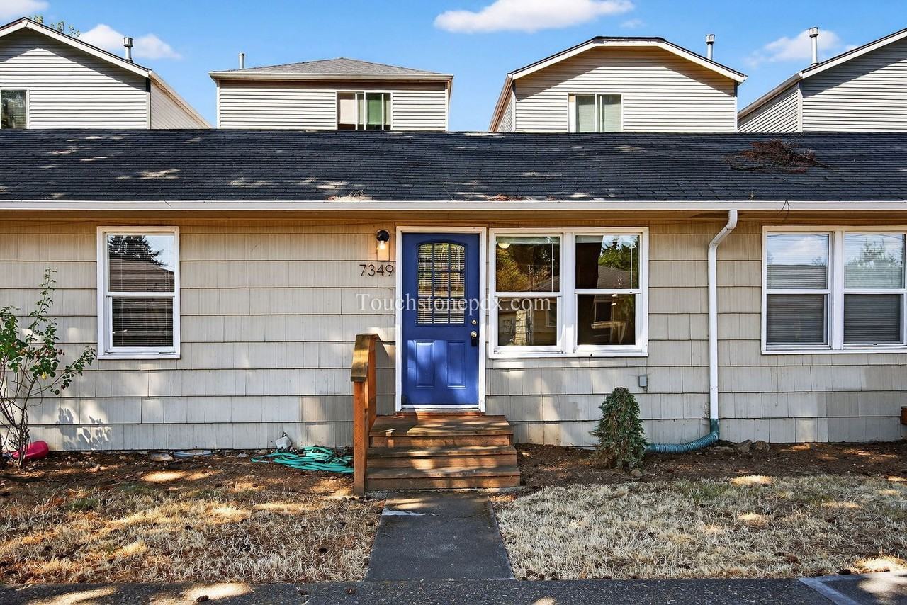 7349 Se Evergreen St - Photo 2 of 32