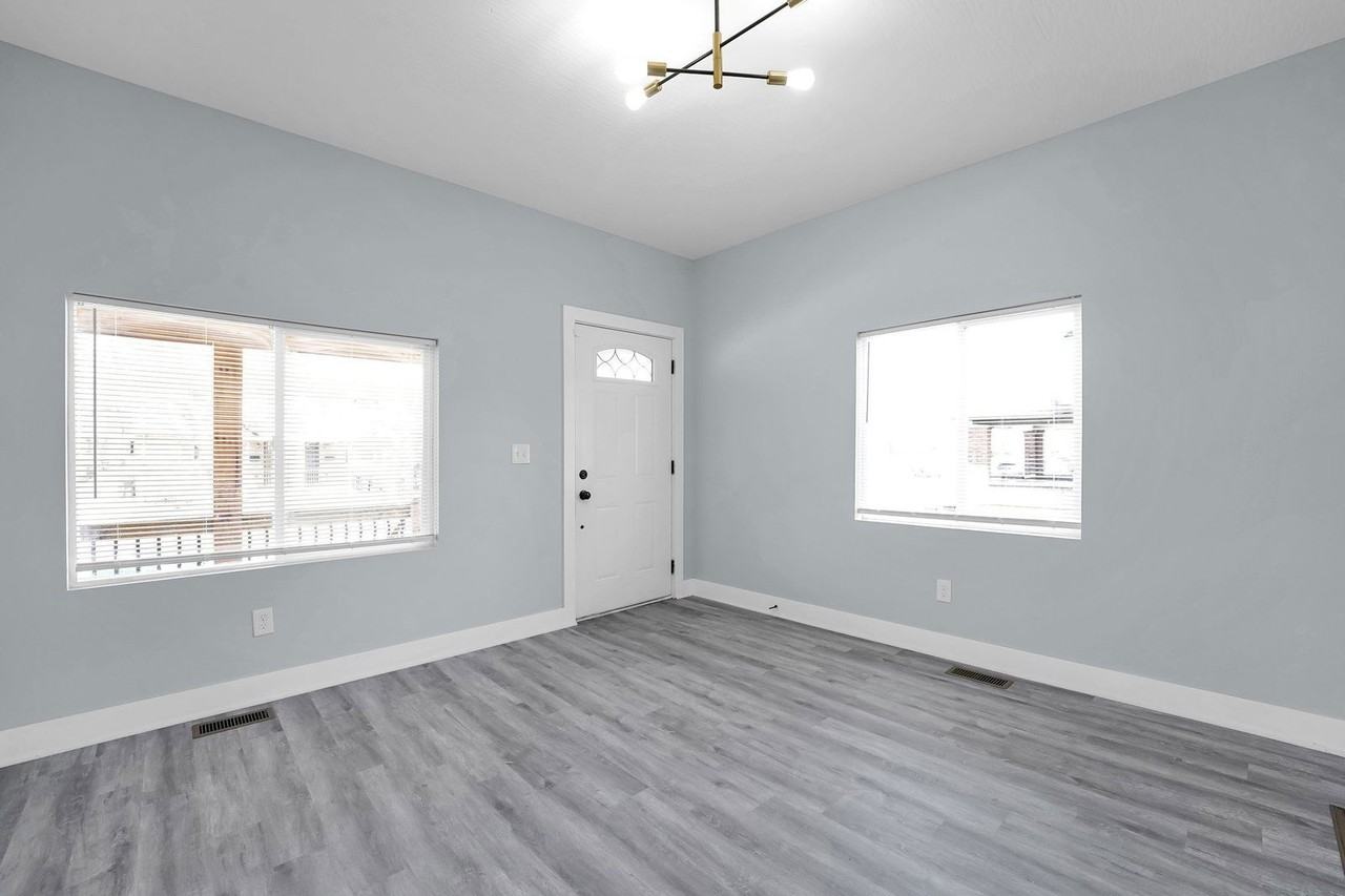 1157 Atcheson St - Photo 6 of 24