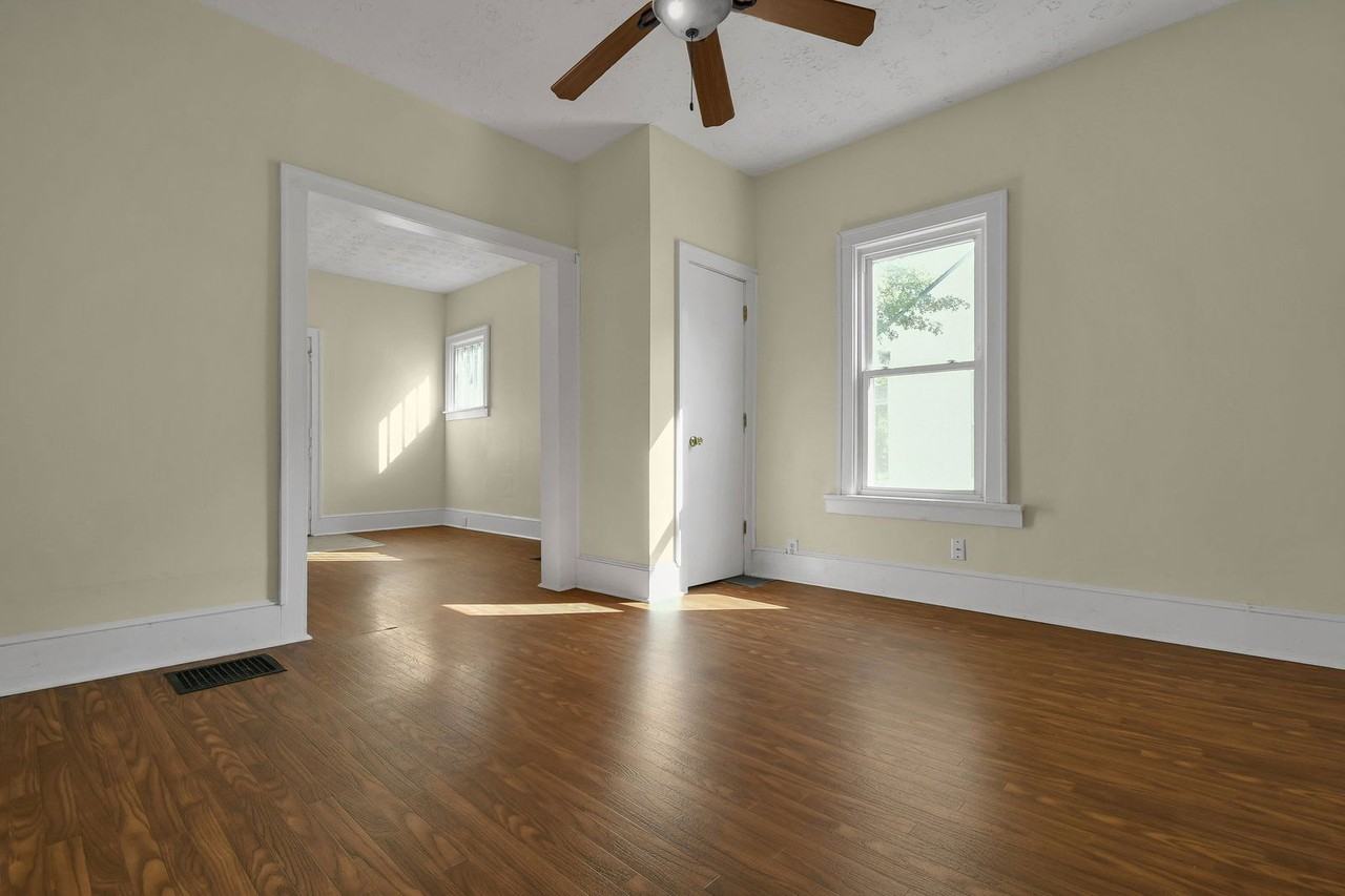 103 W Walnut St #1 - Photo 7 of 26