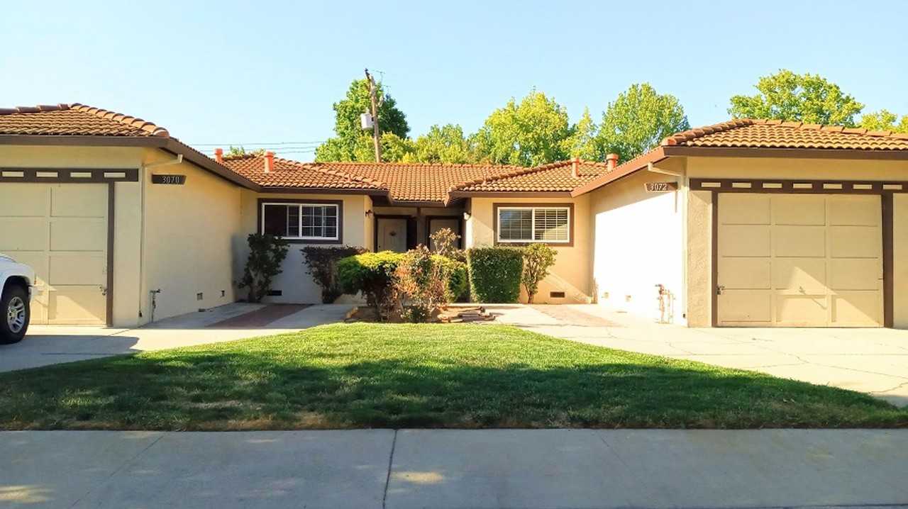 3072 Walgrove Way - Photo 7 of 20