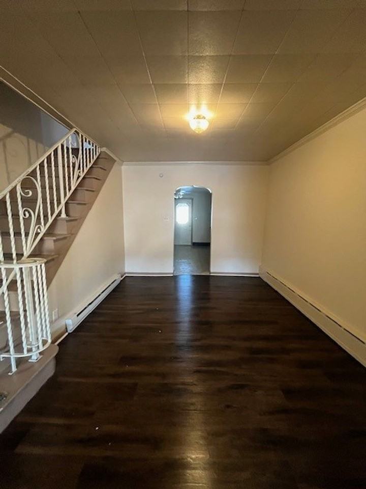 20 Wiggan St - Photo 4 of 11