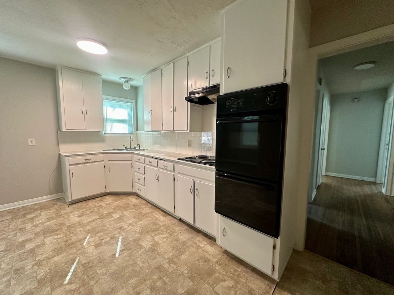 2612 Alice Ave - Photo 6 of 20