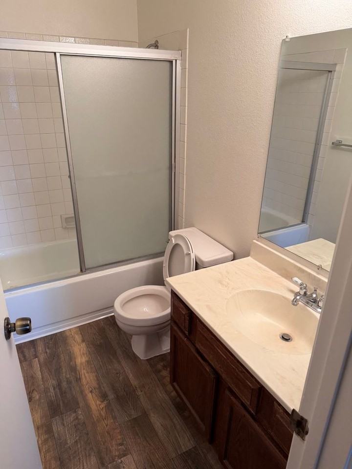 2706 Powder Dr - Photo 4 of 11