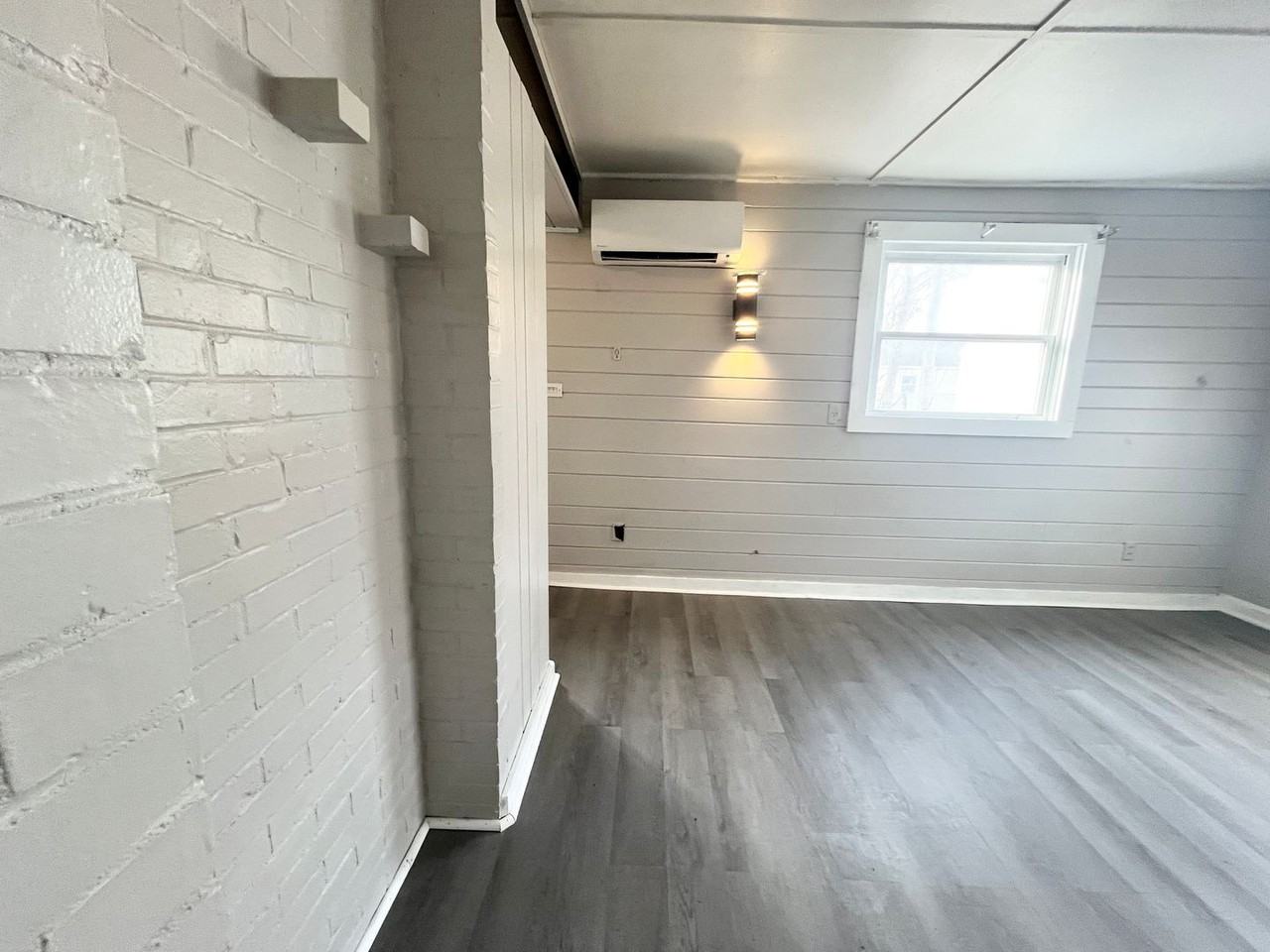 804A Maple St - Photo 5 of 9