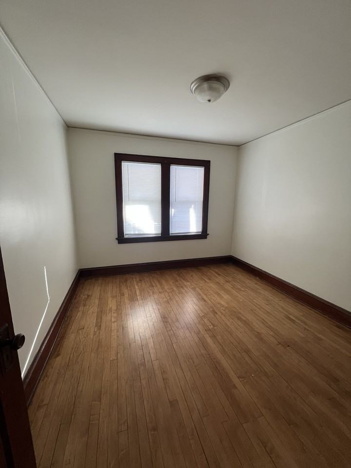 3812 W Mount Vernon Ave #3812 - Photo 6 of 10