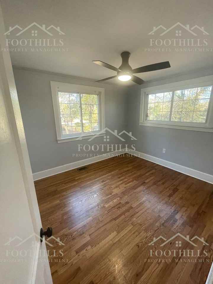 301 Eskew Cir - Photo 7 of 10