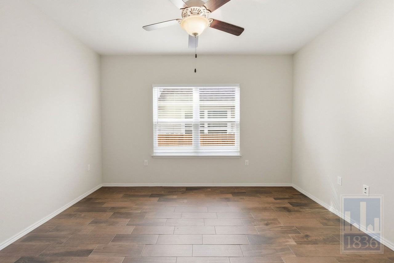 7800 Vista Mejor Dr - Photo 7 of 40