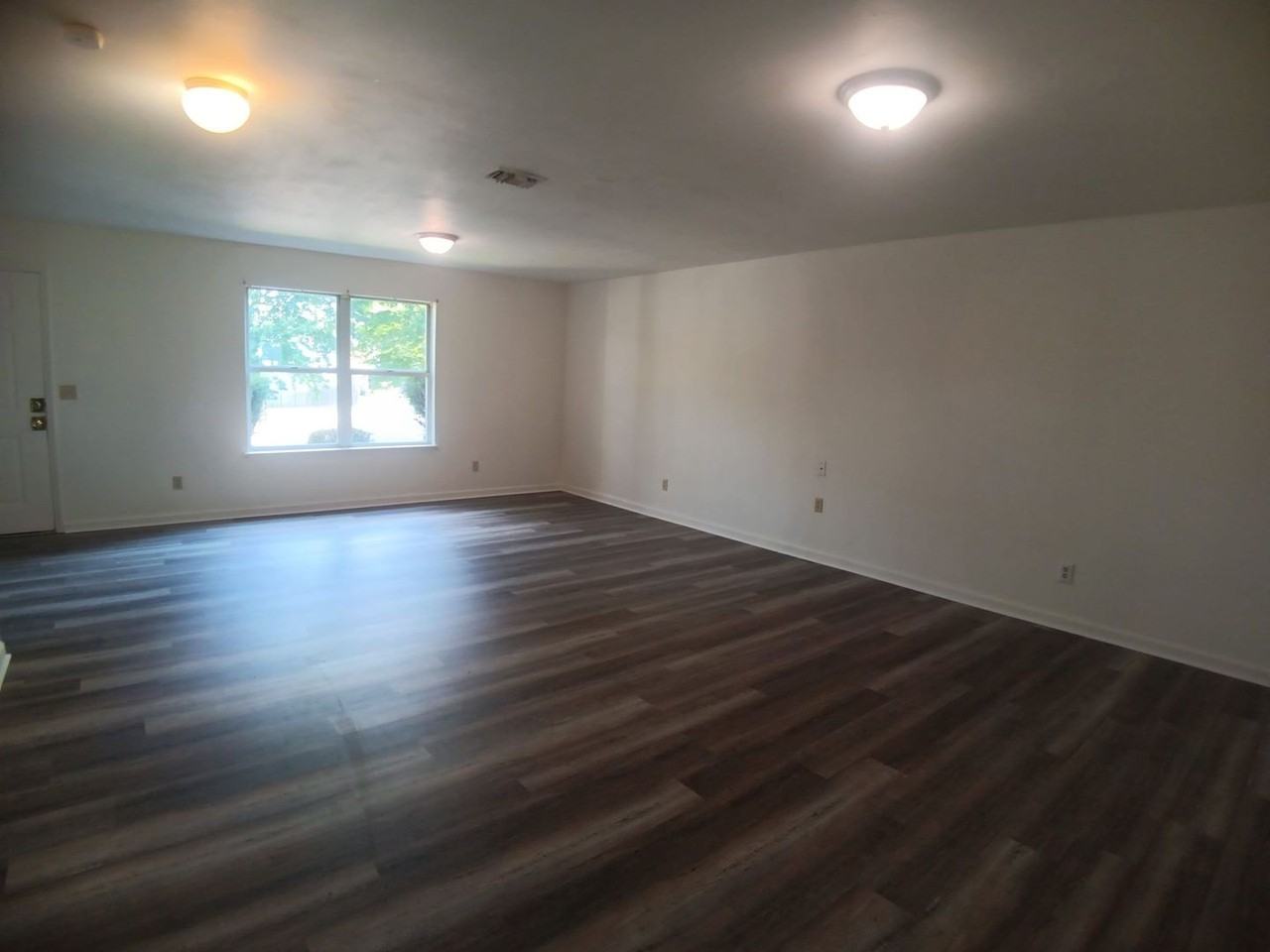 237 Pheasant Run Dr - Photo 7 of 19