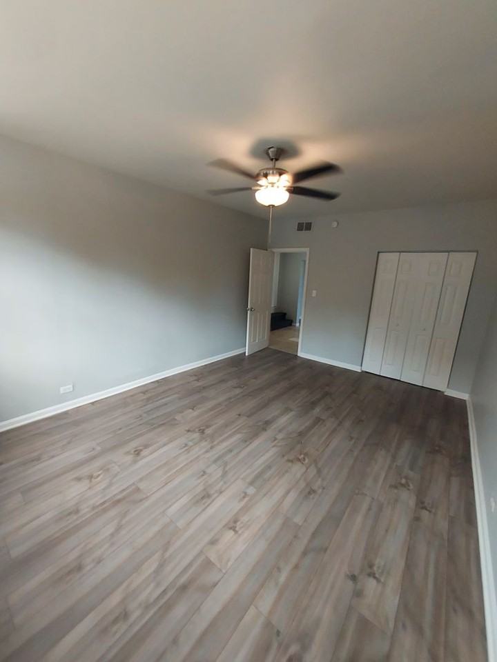 4700 W Flournoy St - Photo 2 of 5