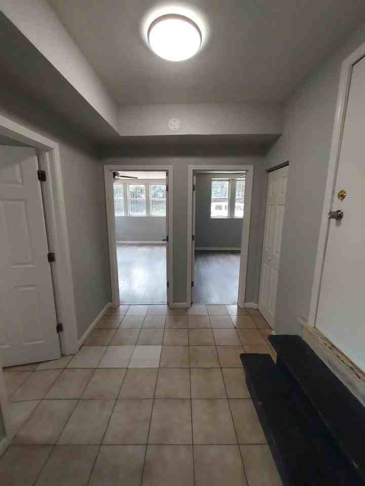 4700 W Flournoy St - Photo 3 of 5