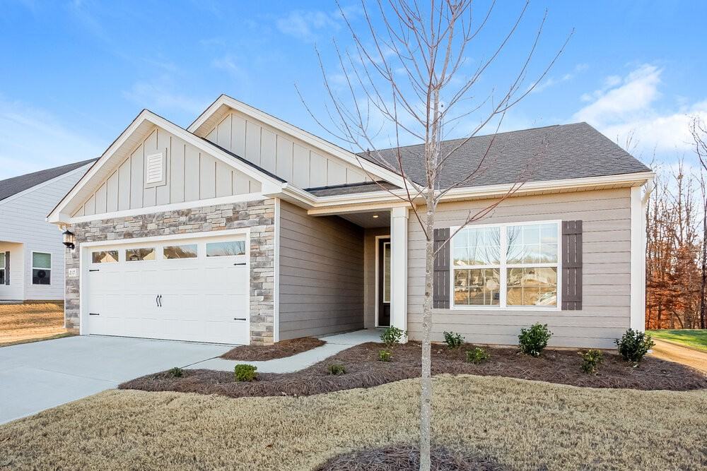 217 Colonial Reserve Ave - Photo 4 of 16