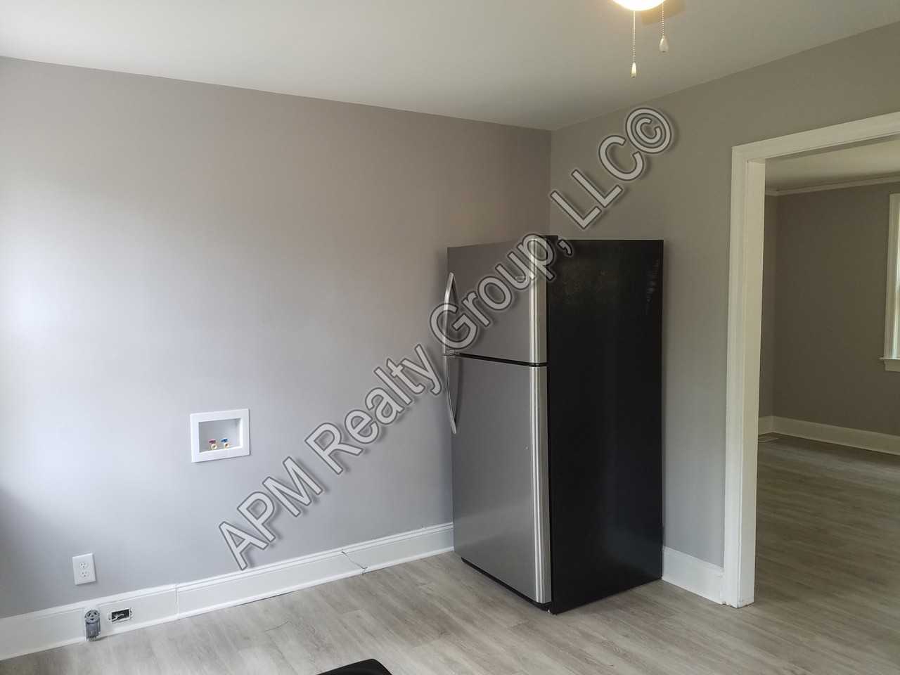 104 Dundee Ln - Photo 6 of 13