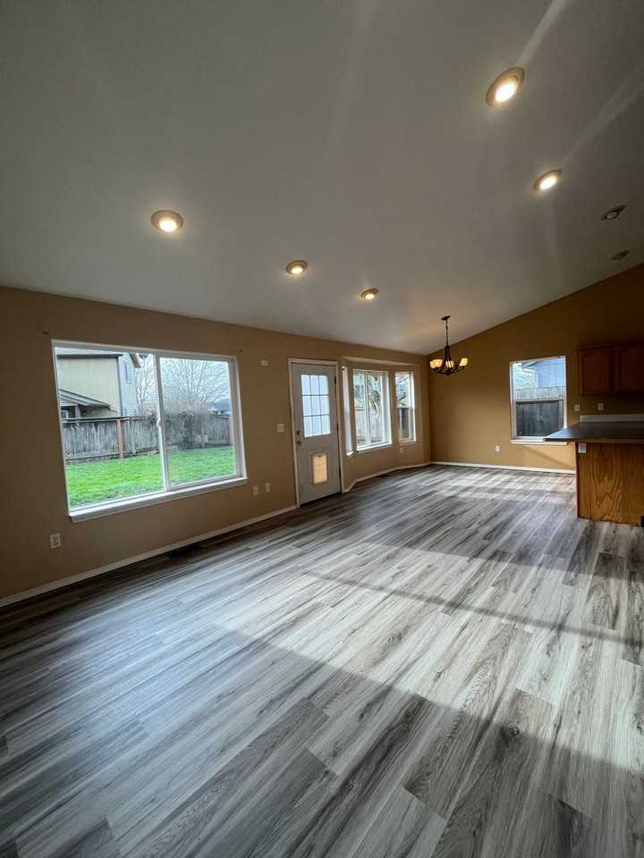 5268 Austin Way - Photo 3 of 21