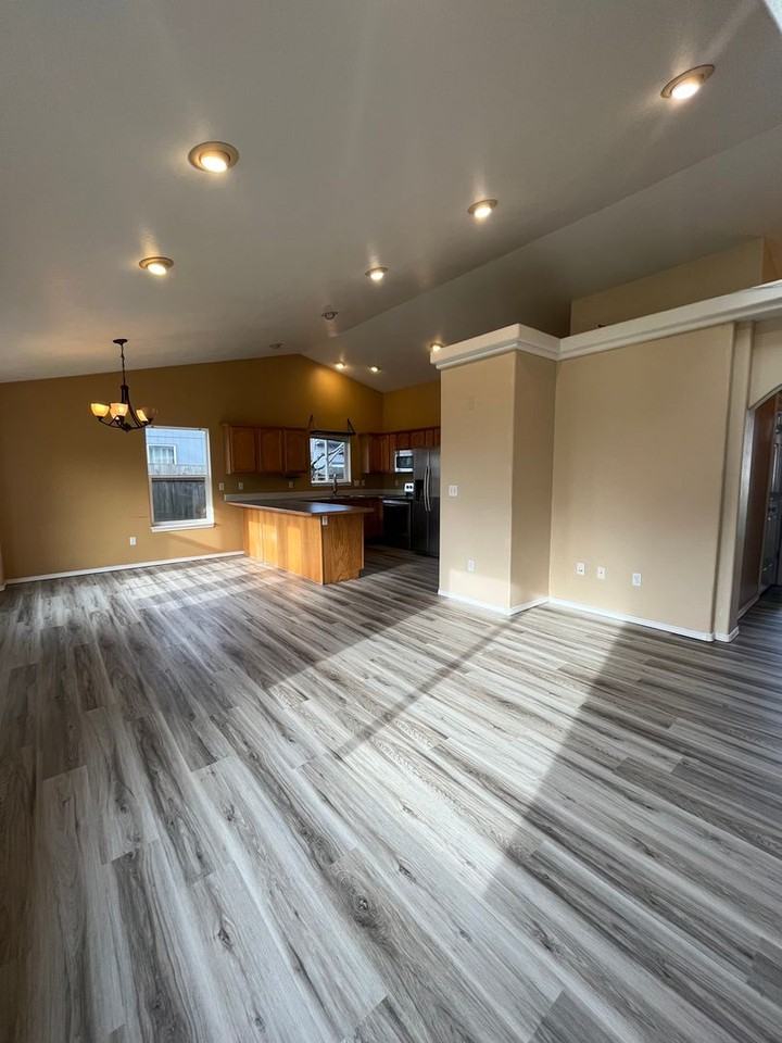 5268 Austin Way - Photo 4 of 21