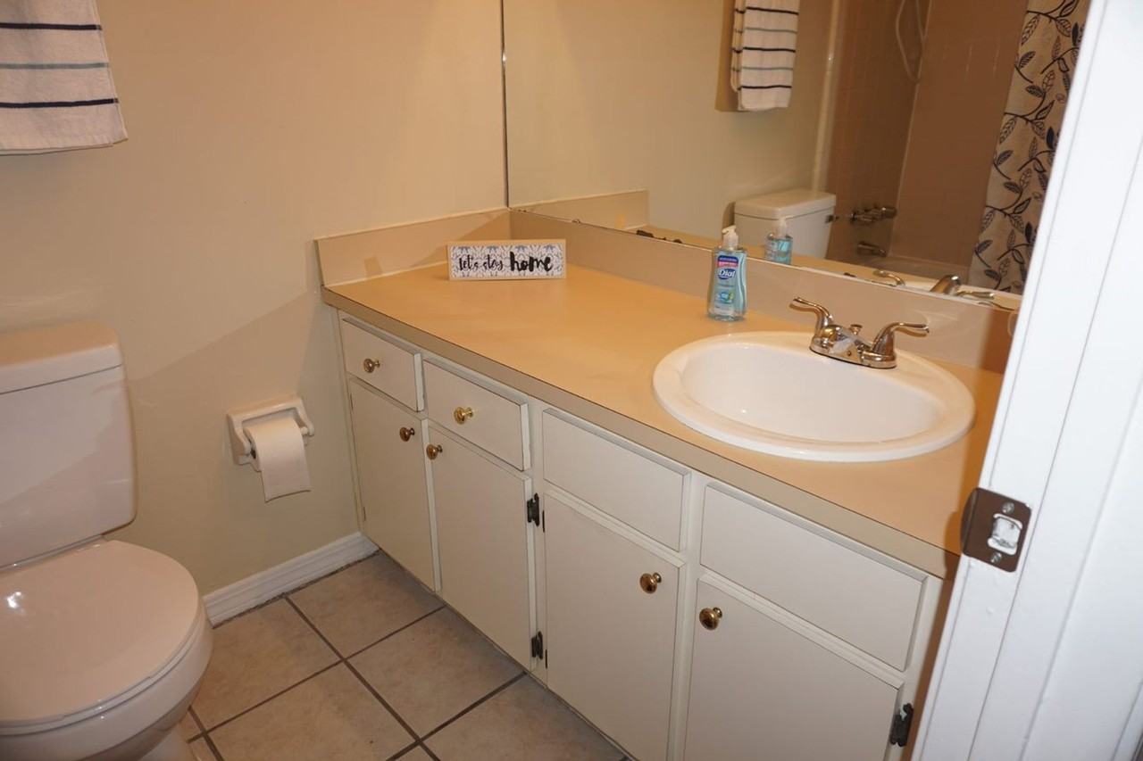 5151 118th St - Photo 5 of 15