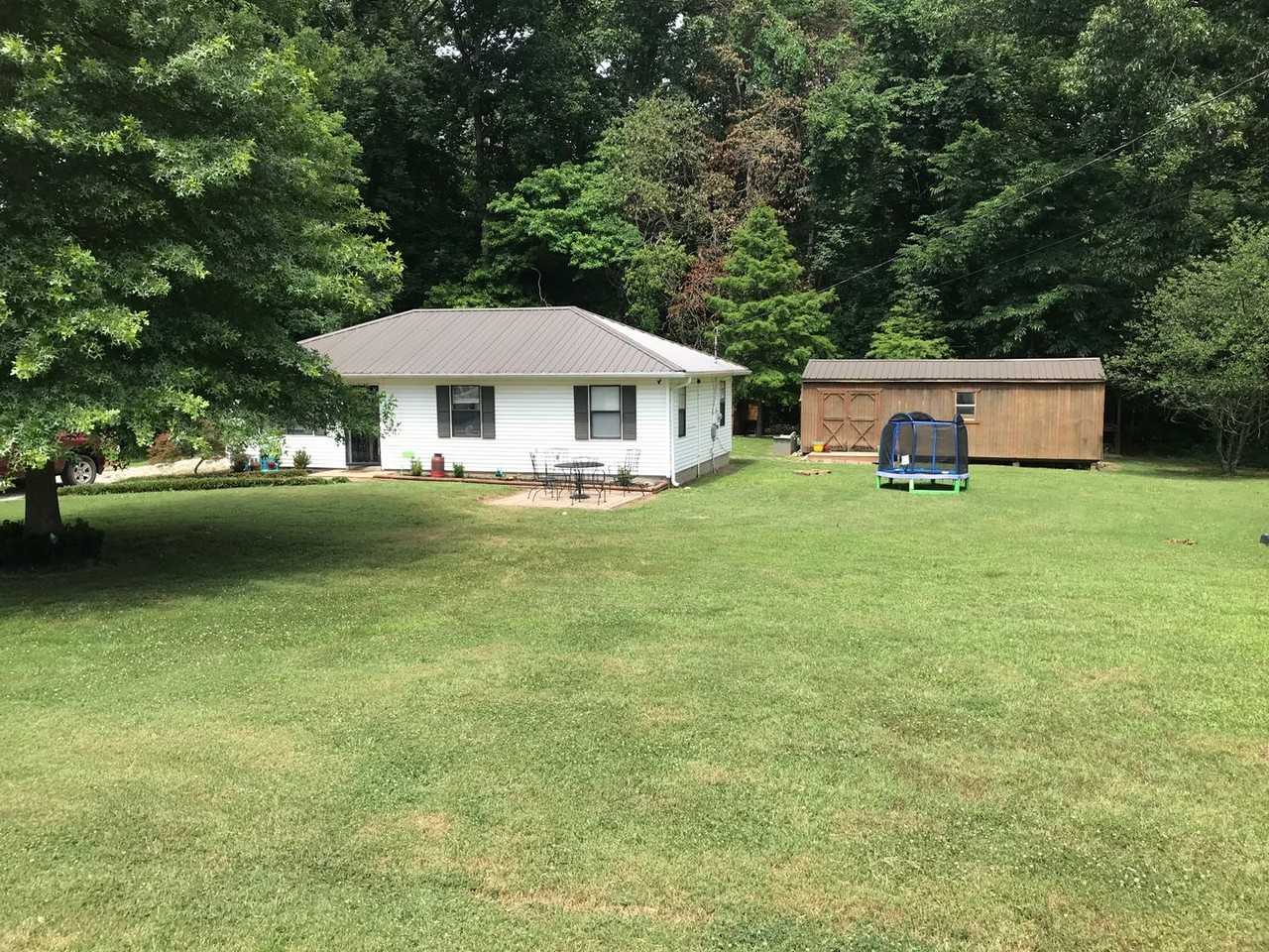 201 Craig Rd - Photo 2 of 13