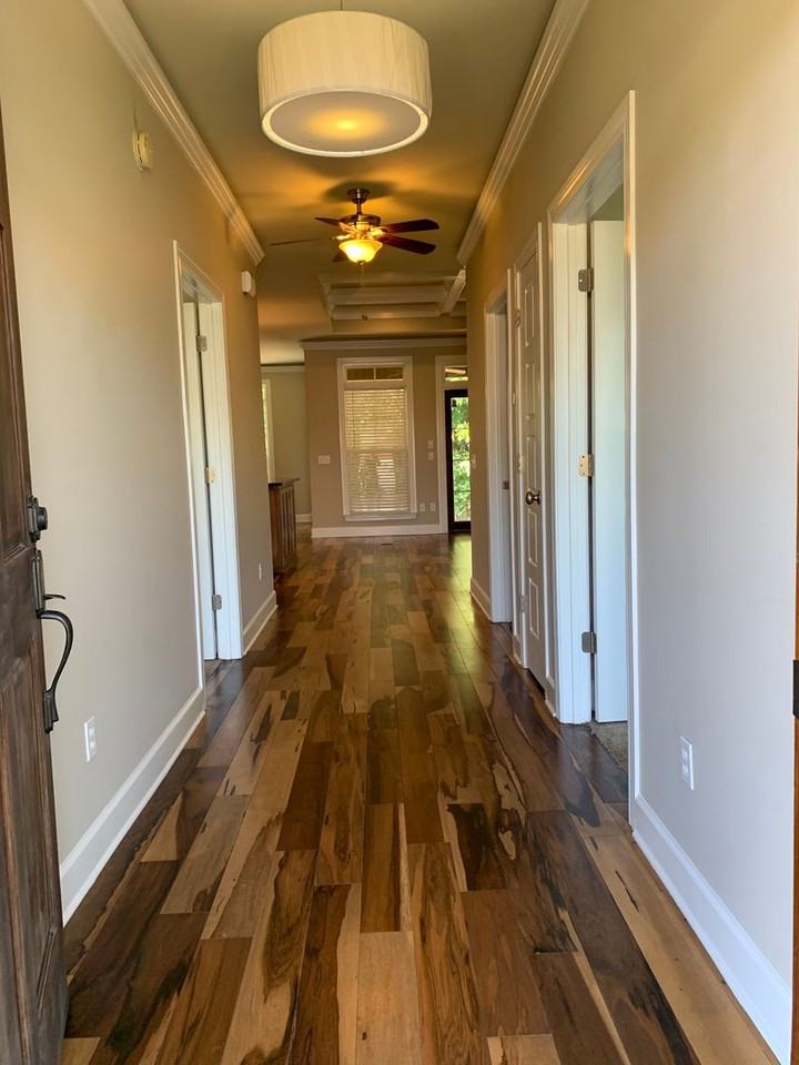 102 Valley Chase Dr - Photo 2 of 21