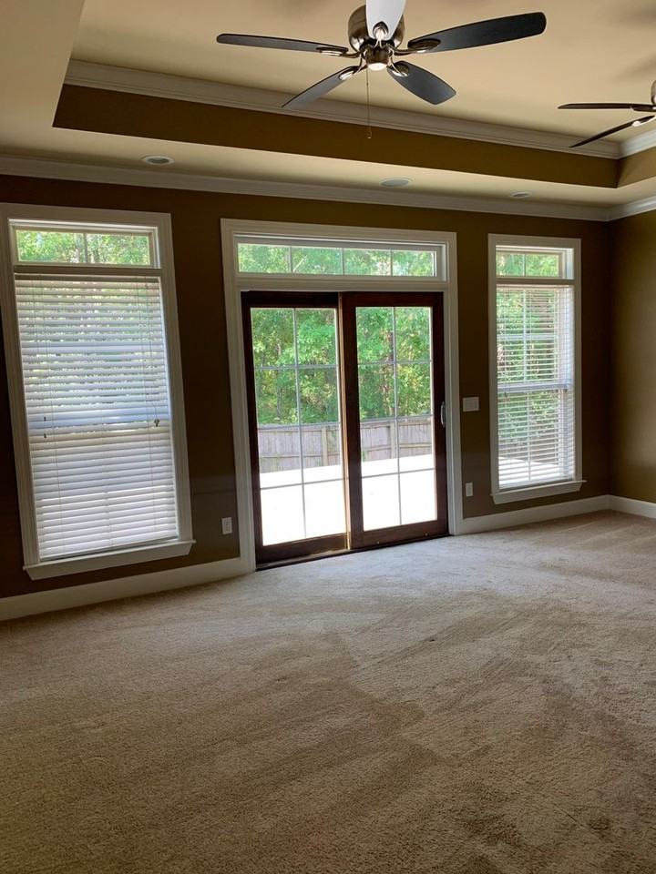 102 Valley Chase Dr - Photo 4 of 21