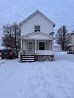 featured image of 100 Smithsonian St