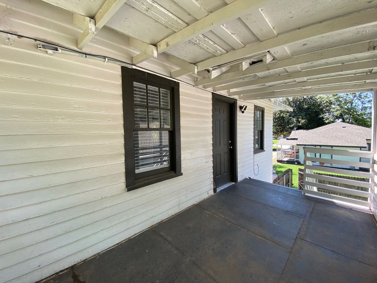 119 Nw 27th St - Photo 7 of 21