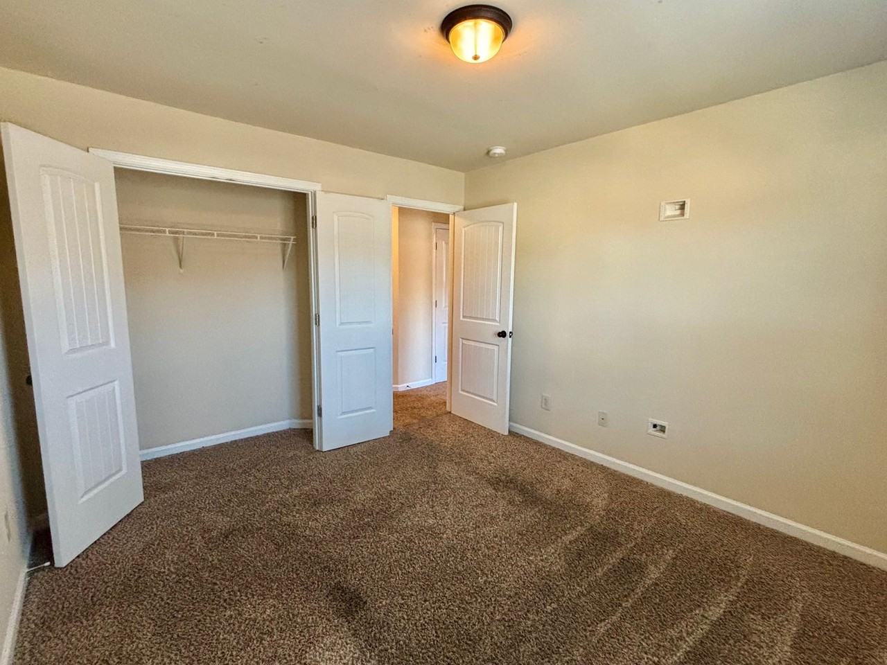 2723 Morgan Glen Rd - Photo 3 of 26