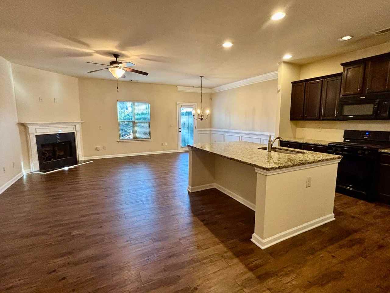 2723 Morgan Glen Rd - Photo 3 of 26