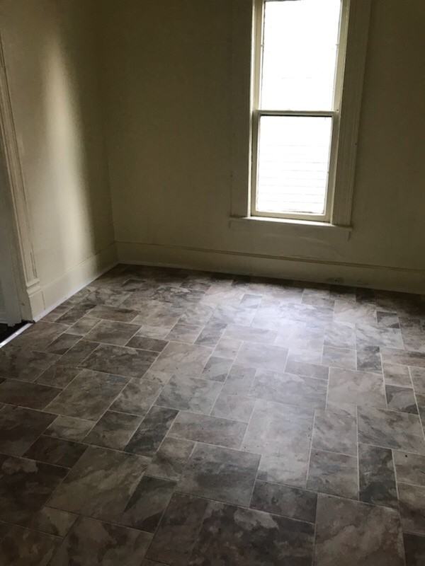 103 Valley St - Photo 4 of 7