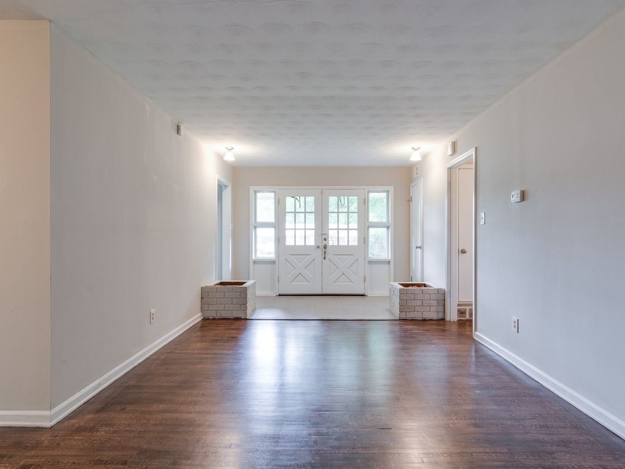 2007 Janis Dr - Photo 7 of 20