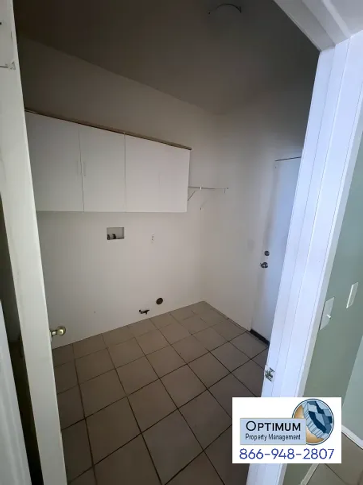 13025 Lehigh Ct - Photo 7 of 25