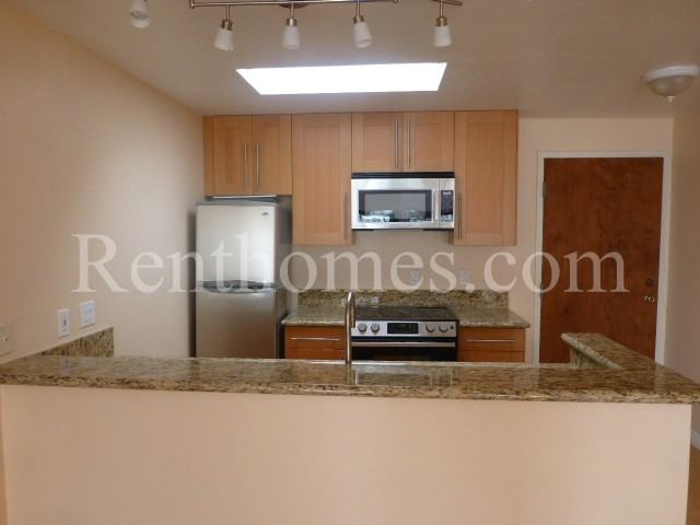 8308 Regents Rd #3O - Photo 4 of 17