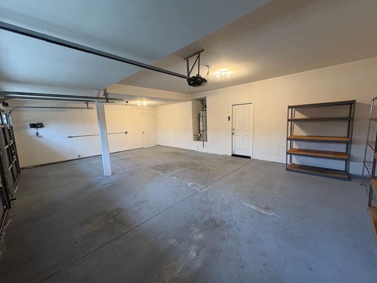 2650 S Peppertree St - Photo 4 of 50