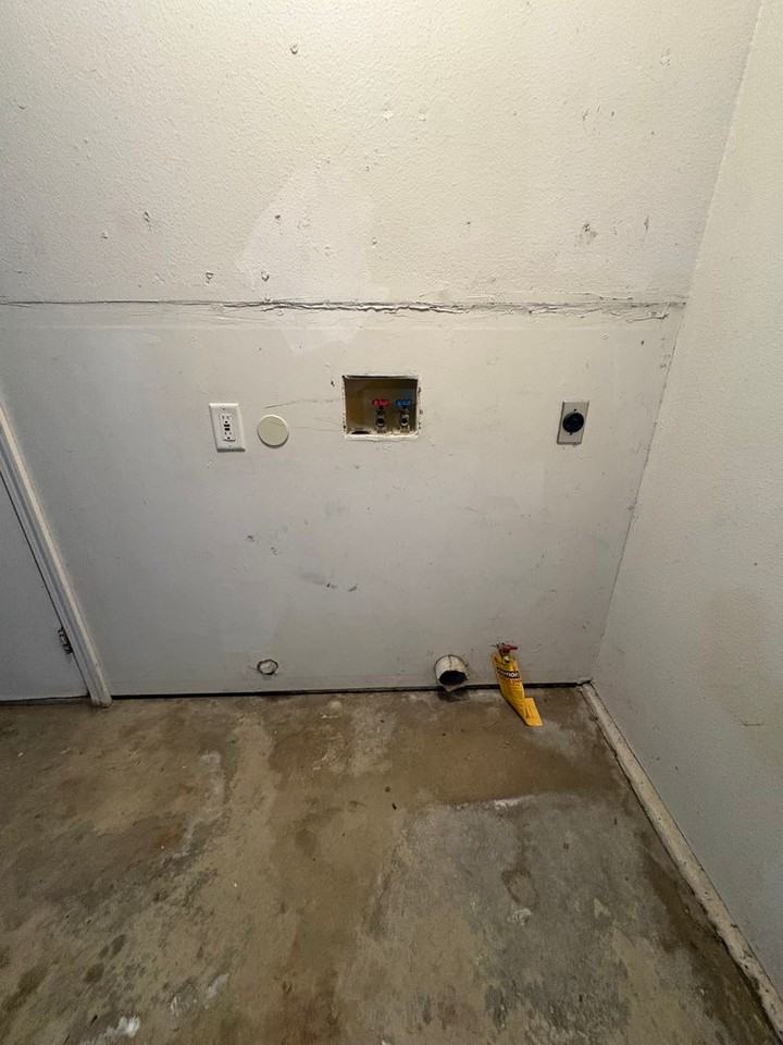 2806 W Mission Ct - Photo 4 of 35