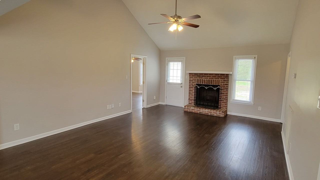 79 Hannah Dr - Photo 6 of 50