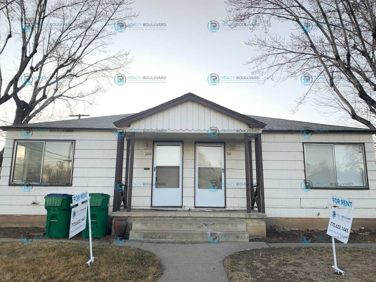 100 Arden Cir - Photo 2 of 8