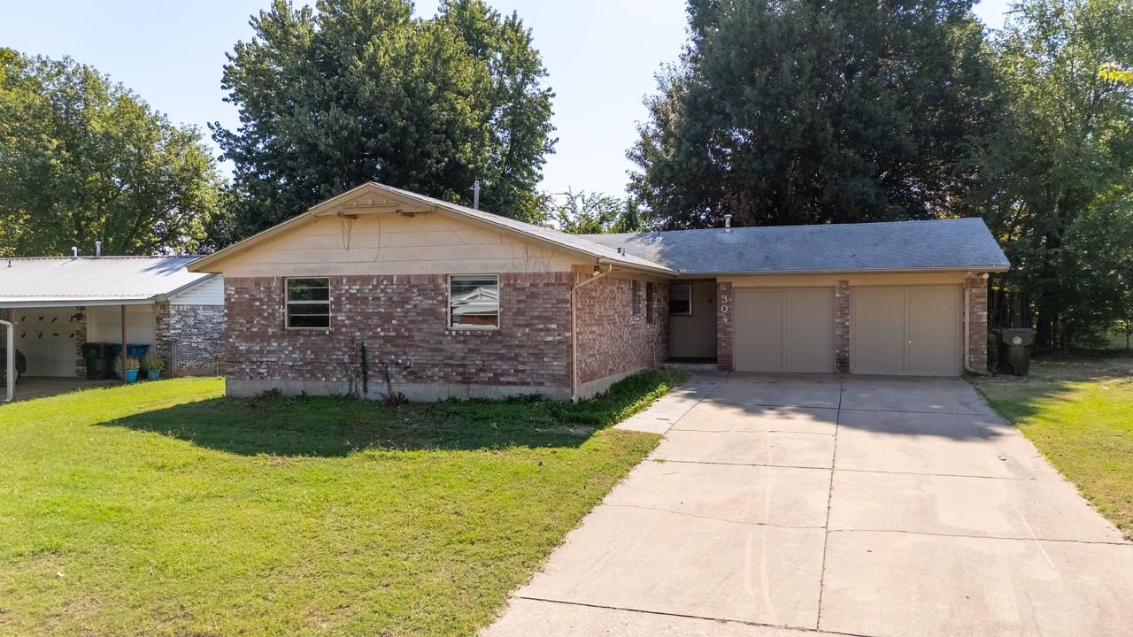 304 W Campbell Dr - Photo 7 of 30