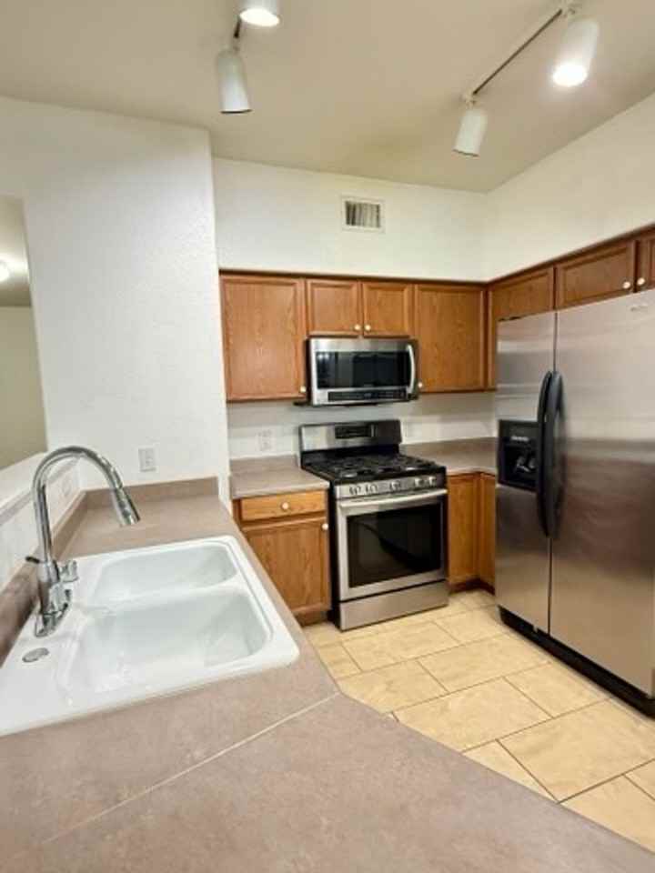 9303 Gilcrease Ave #1179 - Photo 5 of 21