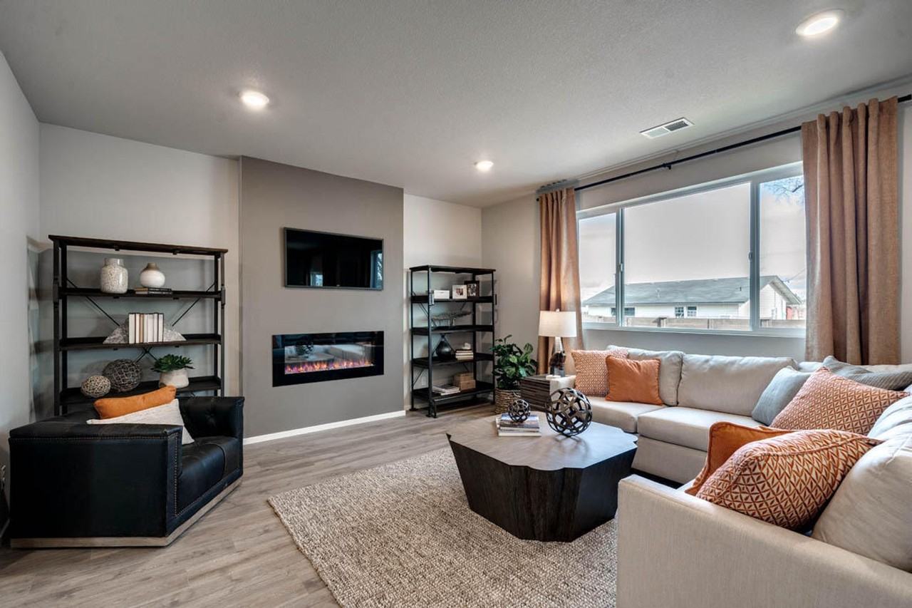 20631 Kira Dr - Photo 6 of 23