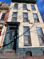 featured image of 801 Green St