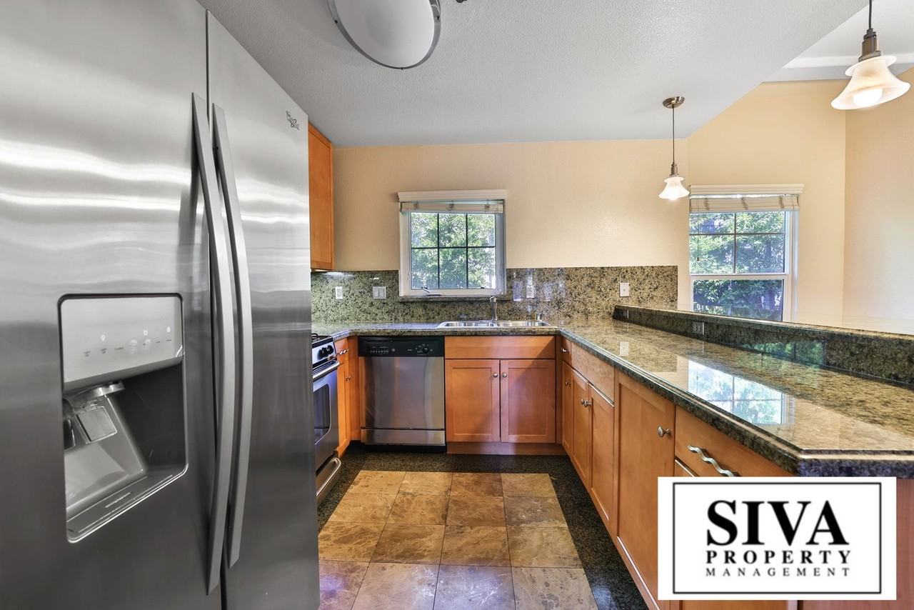 808 Lenzen Ave #102 - Photo 7 of 21