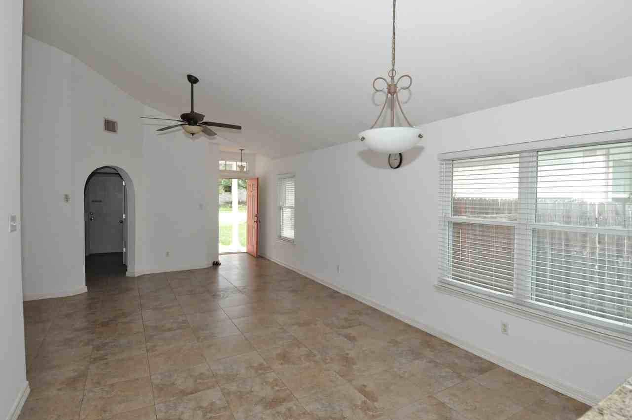 17509 Loch Linnhe Loop - Photo 7 of 18