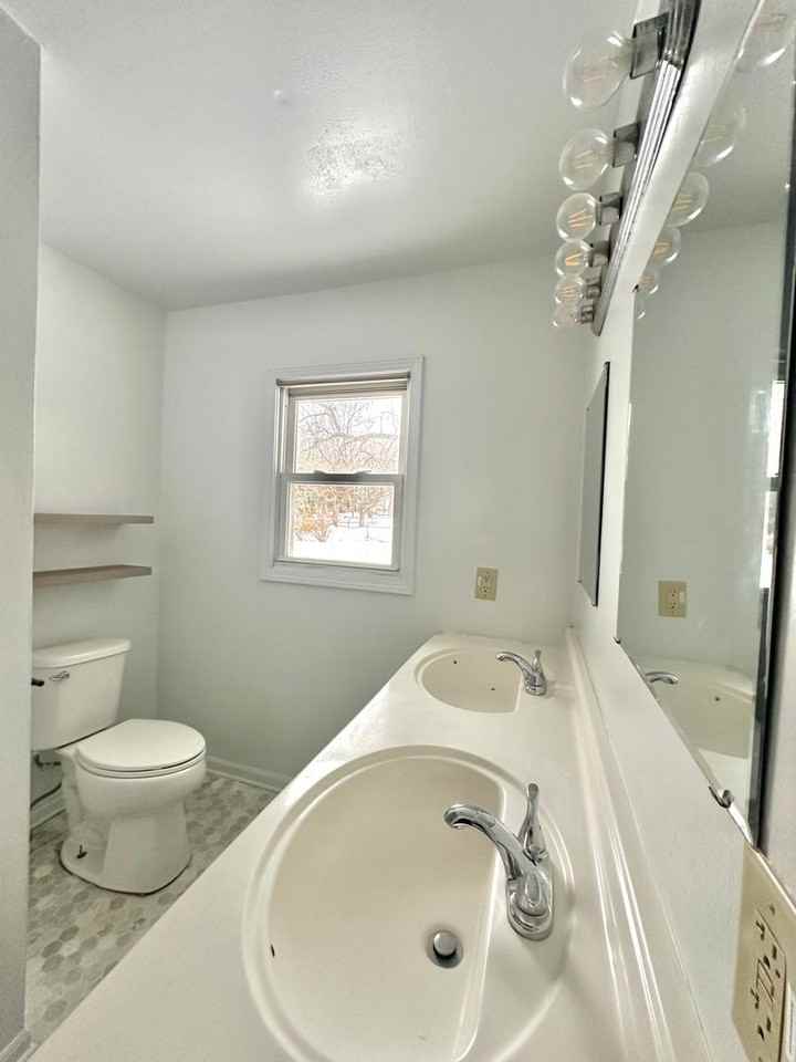 833 Westmoreland Ave - Photo 7 of 19