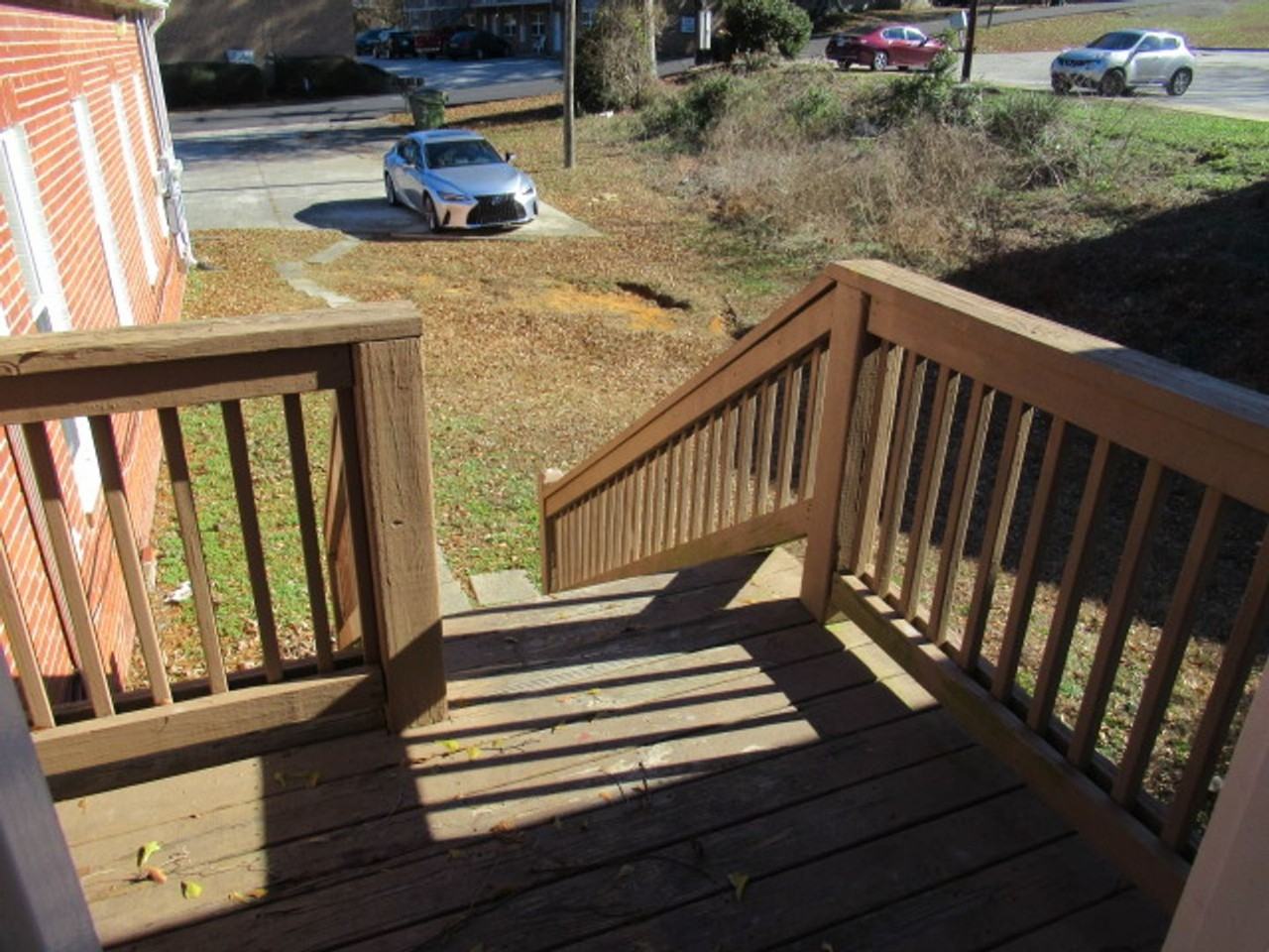 627C Burson Ave - Photo 4 of 28