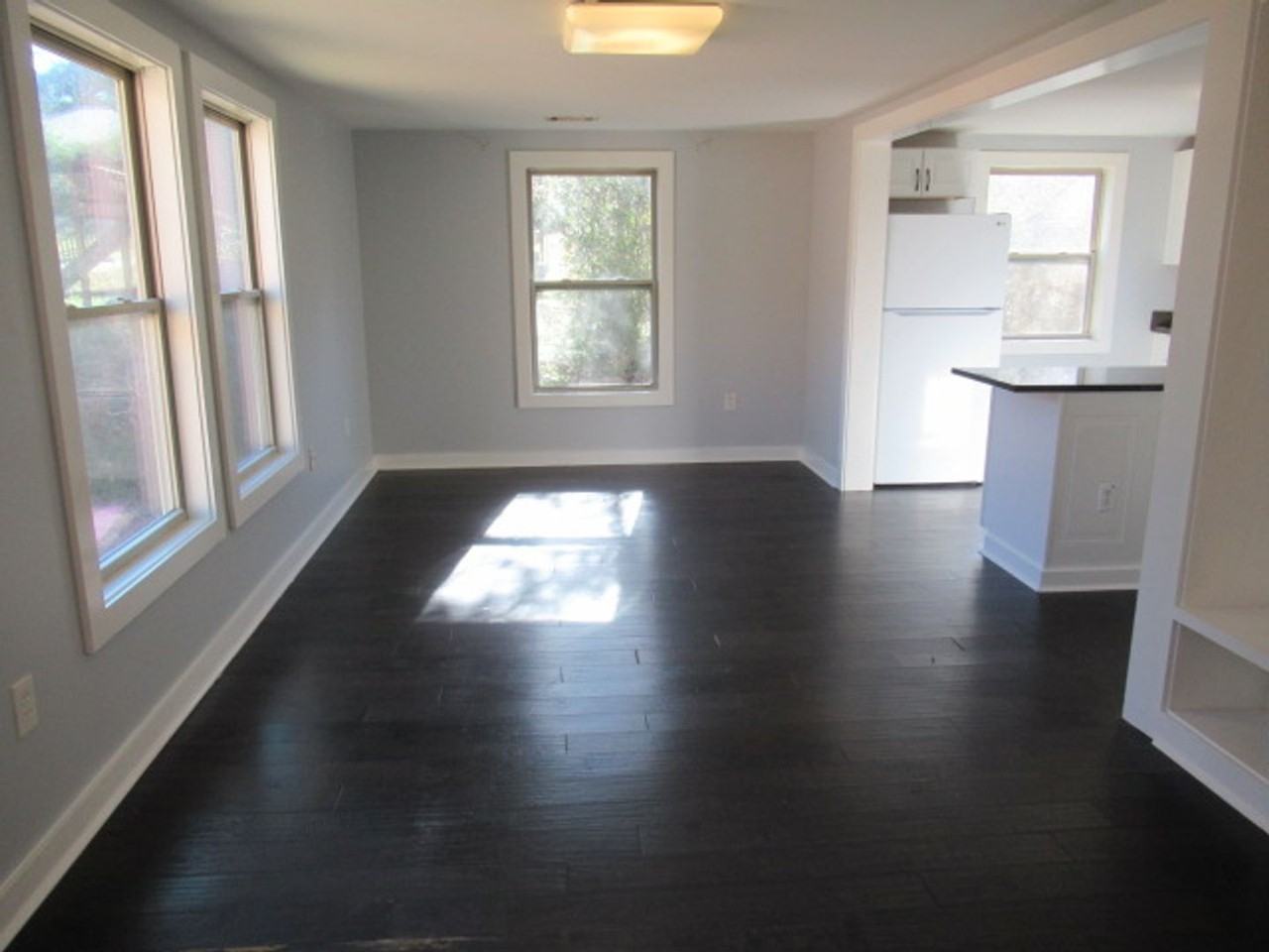 627C Burson Ave - Photo 5 of 28