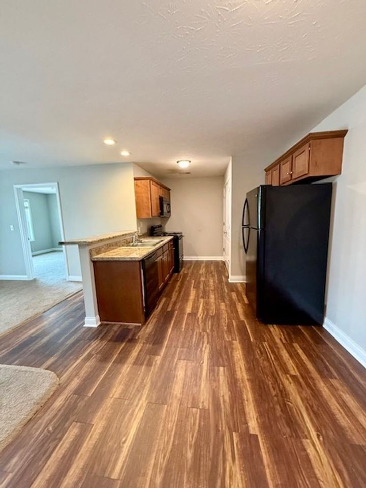 272 Audley Ave - Photo 5 of 5